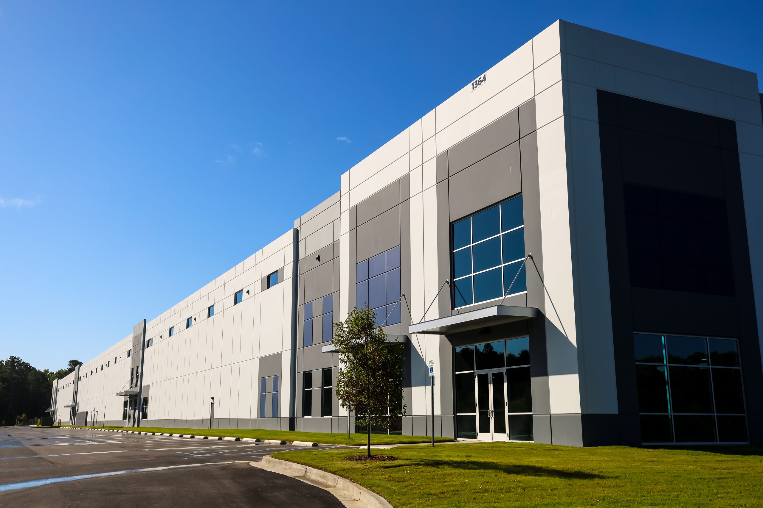 Magnus Development completes 210,600-square-foot speculative industrial building near Scout Motors
